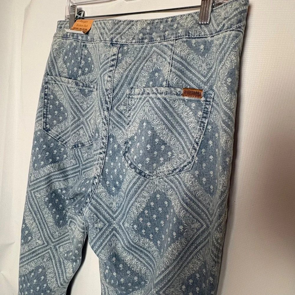 NWT Rock & Roll Denim Bargain Button Bell Bottom Bandana Print Jeans 32x32 Flare - Picture 5 of 9